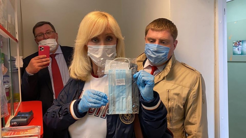 Оксана Пушкина оценила местную аптеку в Молодёжном