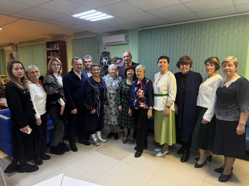 Глава округа встретился с участниками клуба 