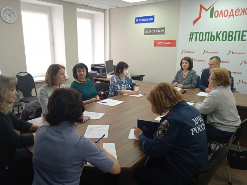 Комиссия рассмотрела вопросы подготовки Единого дня профилактики на очередном заседании.
