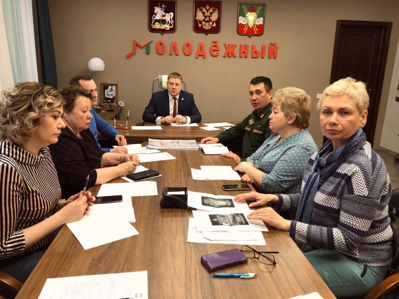  Виктор Юткин провел заседание оргкомитета по подготовке к юбилею Победы