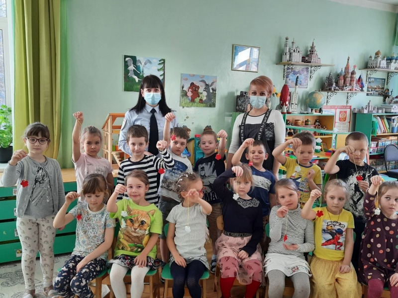 Госавтоинспекция провела тематическое занятие с дошкольниками