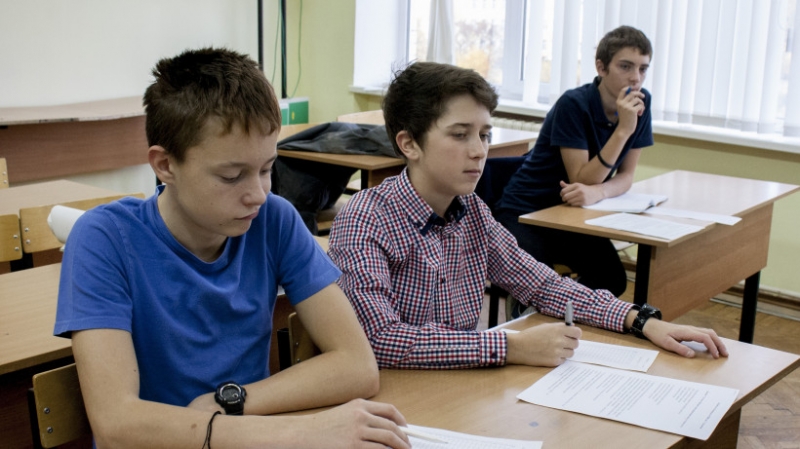 Школьники Московской области в новом учебном году будут заниматься очно