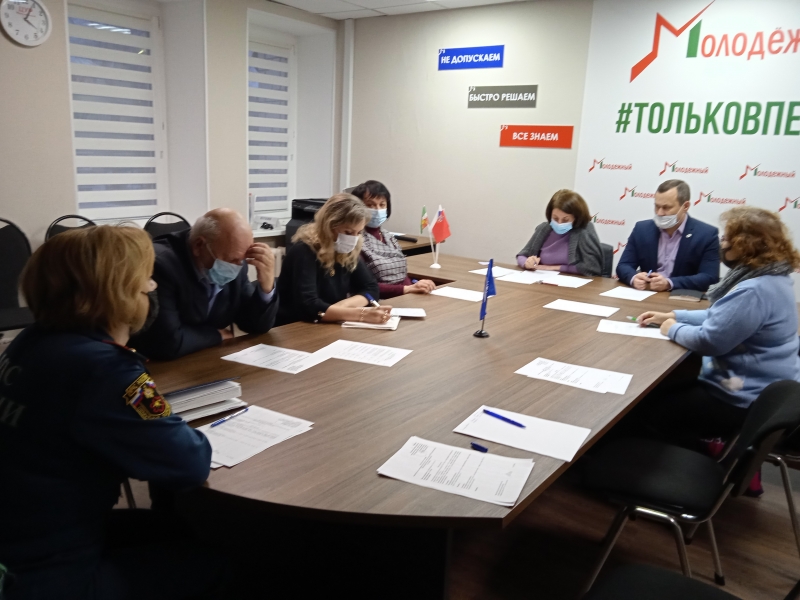 Комиссия по делам несовершеннолетних утвердила план проведения благотворительной акции 