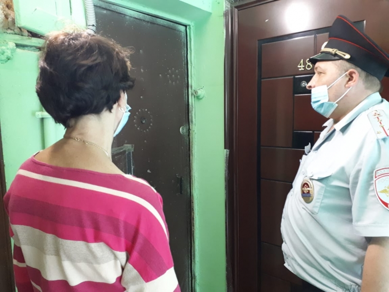 Межведомственный рейд в семьи, находящиеся в социально-опасном положении