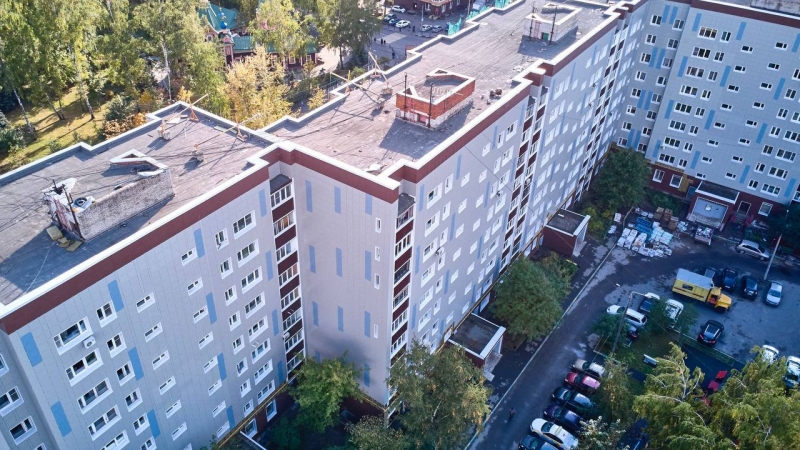 Свыше 900 кровель отремонтировано в Подмосковье с начала года