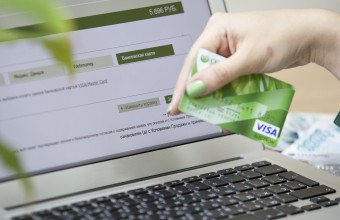 Пожилым жителям Подмосковья напомнили о правилах безопасности в Интернете