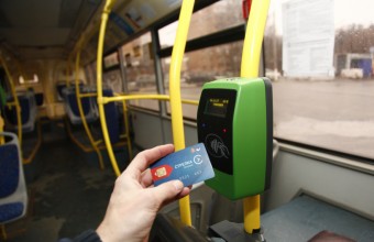 Возобновлен проезд по социальным и льготным картам