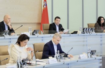 Губернатору доложили о работе по уборке снега в Московской области