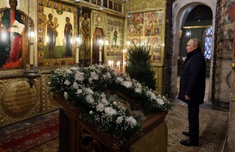 Владимир Путин поздравил православных христиан, всех граждан России, празднующих Рождество Христово