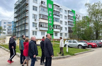 Депутат Московской областной Думы Александр Баранов провел выездную проверку хода капитального ремонта многоквартирных жилых домов в Молодежном