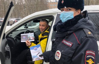 Госавтоинспекция провела беседы с водителями