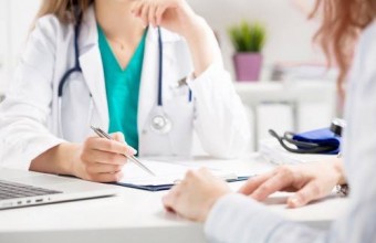 Расписание приёма узких специалистов на май 2025 в поликлинике п. Молодёжный
