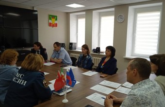 Комиссия рассмотрела вопросы организации занятости и оздоровления в летний период 2021 года несовершеннолетних
