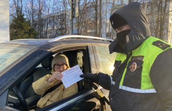 Сотрудники Госавтоинспекции провели проверки по перевозке детей в автомобилях