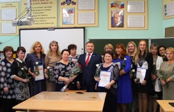 Виктор Юткин пожелал педагогам Молодёжного профессионального роста