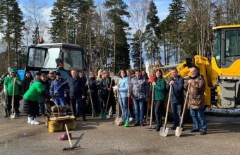 Месячник благоустройства стартовал в Молодёжном