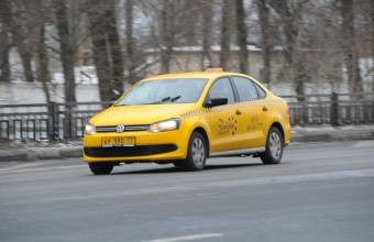 Водителей такси в Московской области начали штрафовать за перевозку пассажиров
