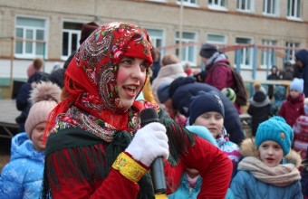   Жители Молодёжного организовали «Проводы Масленицы»