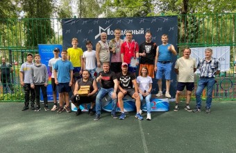 Определены победители теннисного турнира в Молодёжном