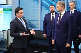 Губернатор продемонстрировал главе РЖД работу ЦУРа, а также обсудил совместные планы развития