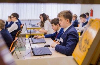 Школьников приглашают принять участие в образовательной программе по литературе