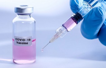 Жителям Молодёжного предлагают вакцинироваться от COVID-19 в местной поликлинике