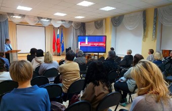 Госавтоинспекция приняла участие в родительском собрании