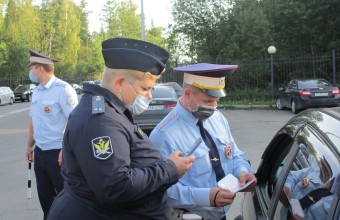 Сотрудники Госавтоинспекции провели рейд совместно с судебными приставами