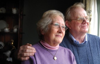В Подмосковье более 223,6 тысяч жителей 65 лет и старше получают ежемесячную доплату 