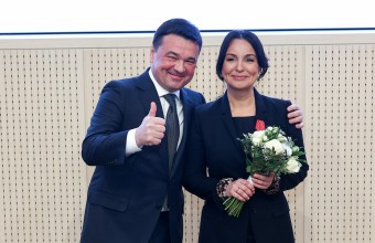 Андрей Воробьев поздравил коллектив госпиталя «Лапино» с 10-летием