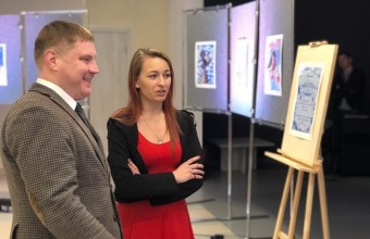 Выставка картин детей «Зимний калейдоскоп» открылась в Молодёжном